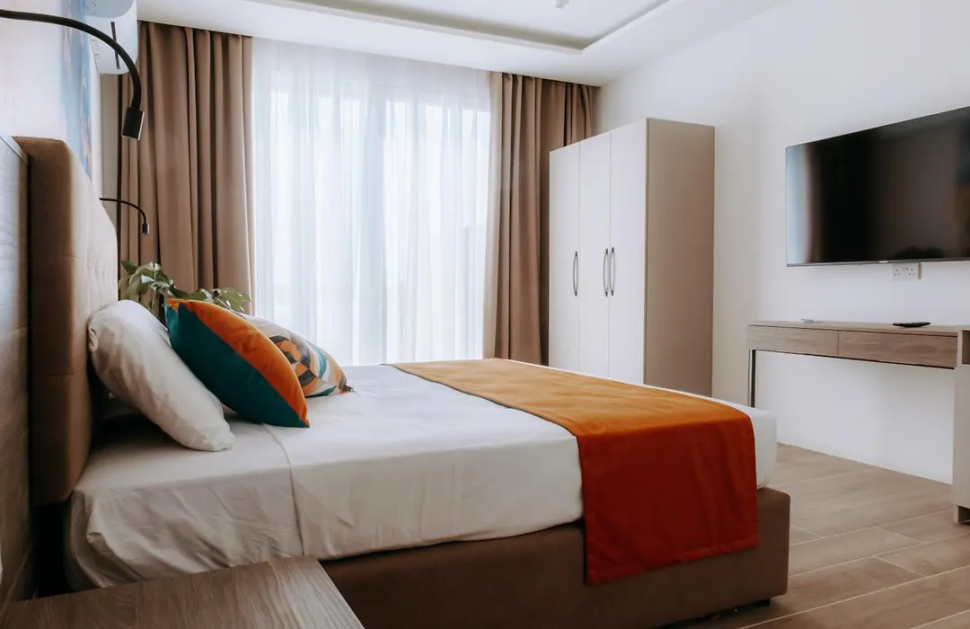 Blu Waters Boutique Hotel-1