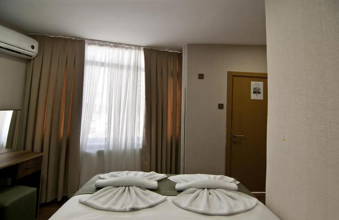 Aurora Eco Hotel-1