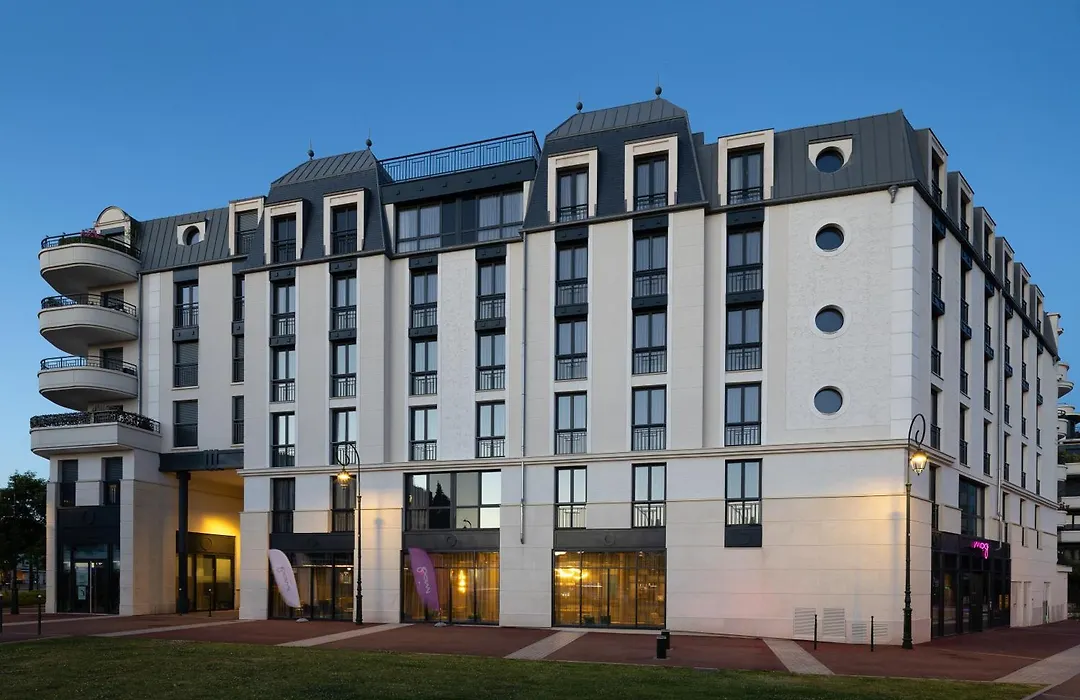 Moxy Paris Clamart-1