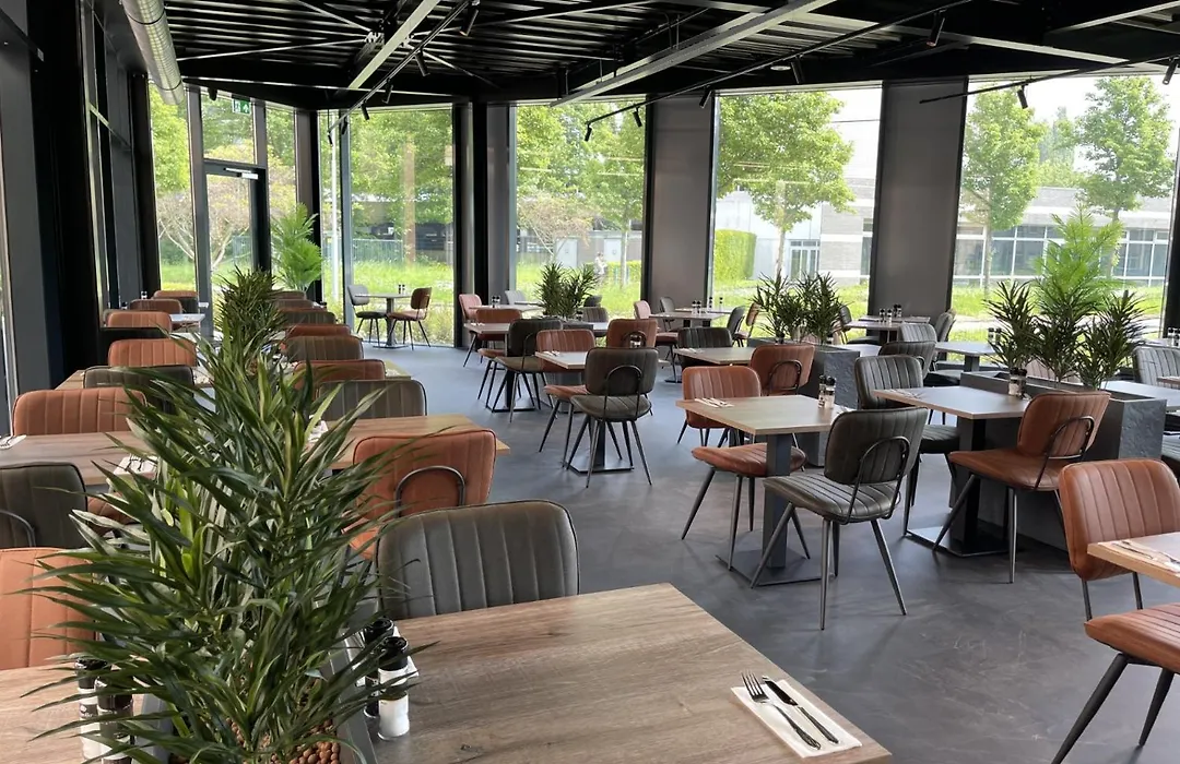 Ozo Hotels Antares Amsterdam Schiphol Airport-1