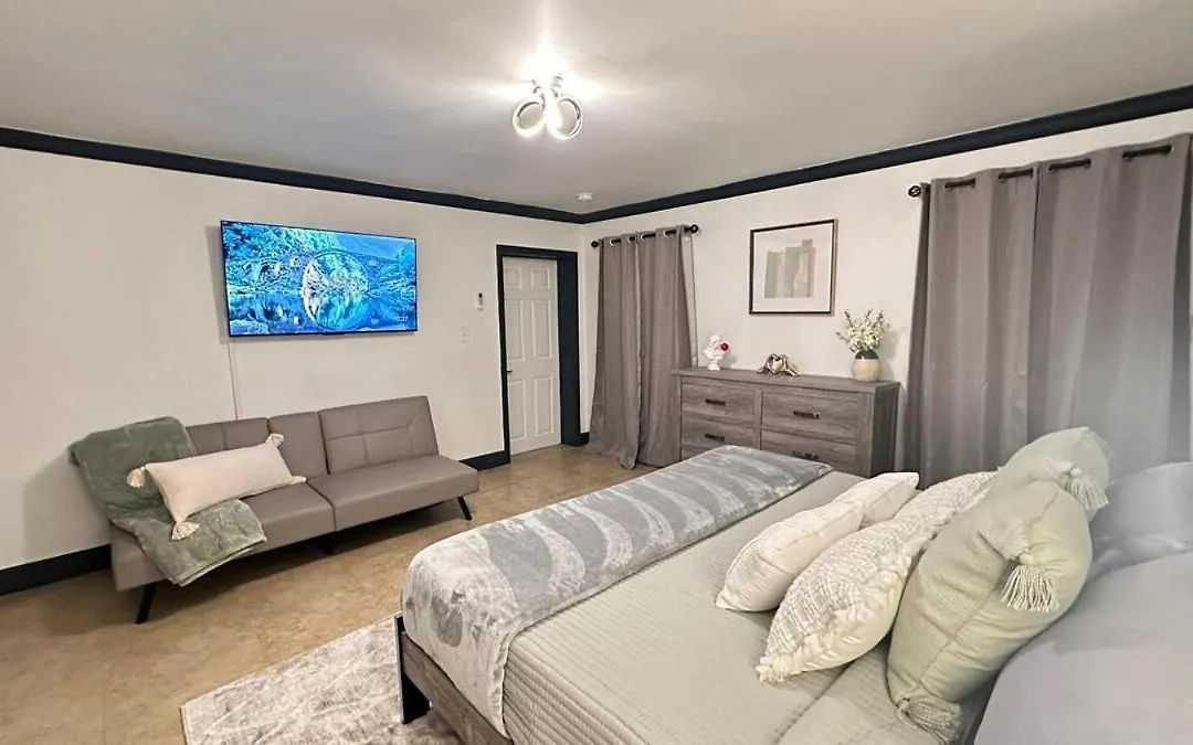 Luxury Home By Miami Int Airport-1