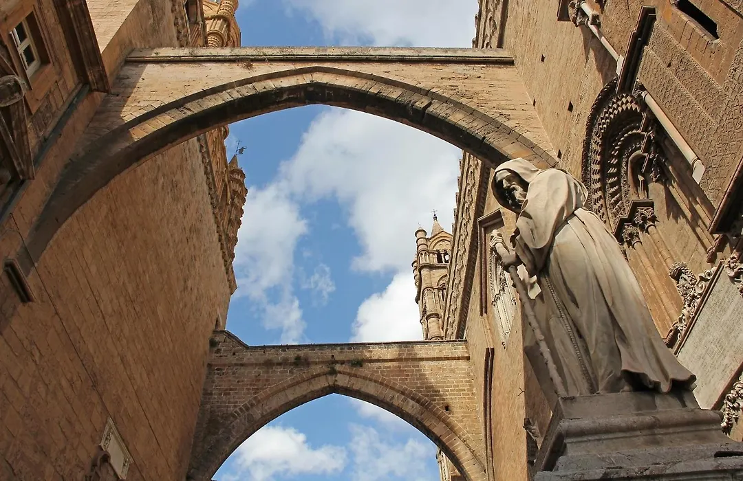 Gioiamia Luxury Suite A Pochi Passi Dalla Cattedrale-1