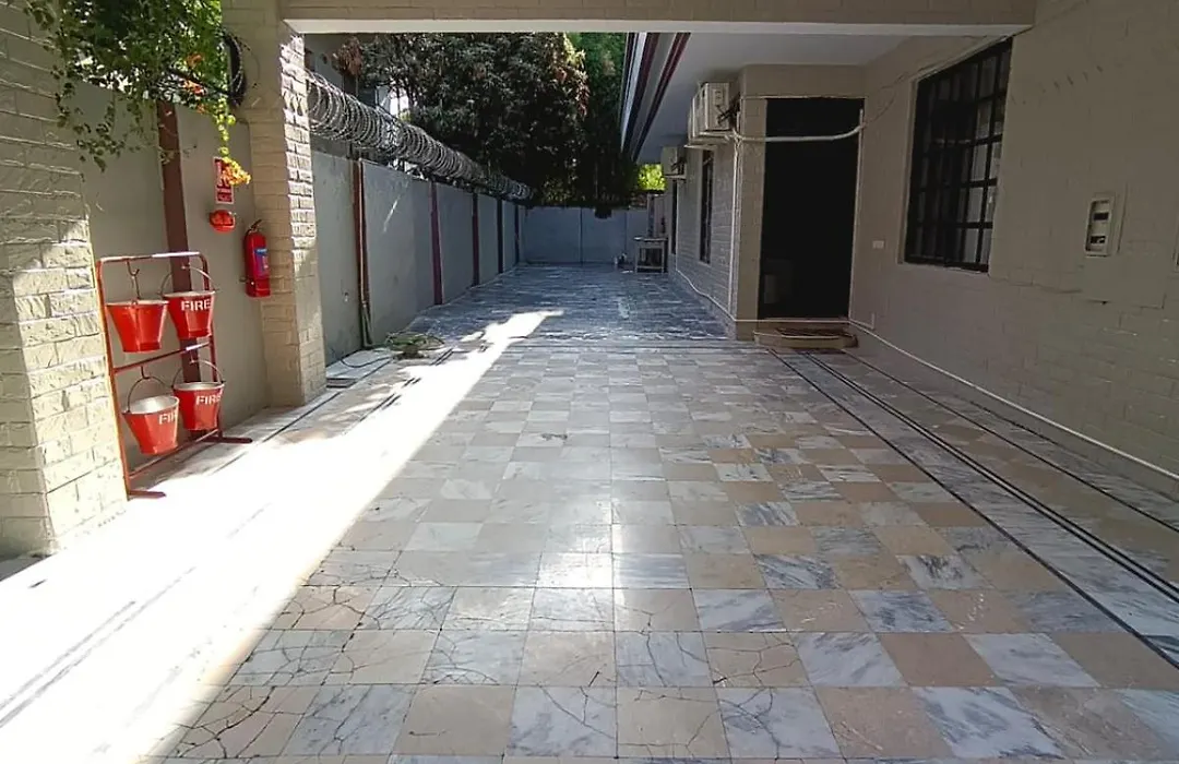 Raverian Guest House-1