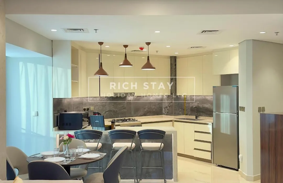 Sleek 2Br In Nobles, Business Bay-1