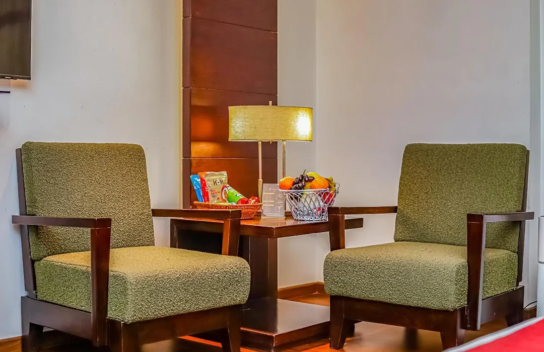 Hotel Godwin Deluxe Near Connaught Place Offers Free Airport Pickup-1