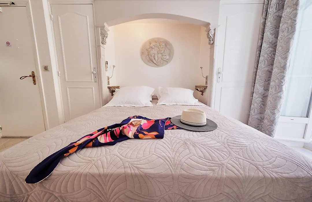 Le Magnolia-1