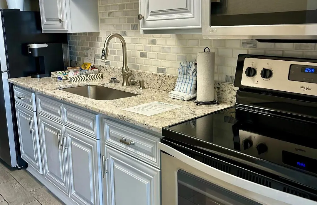 453 Shore Fun Oceanfront Great Location-1