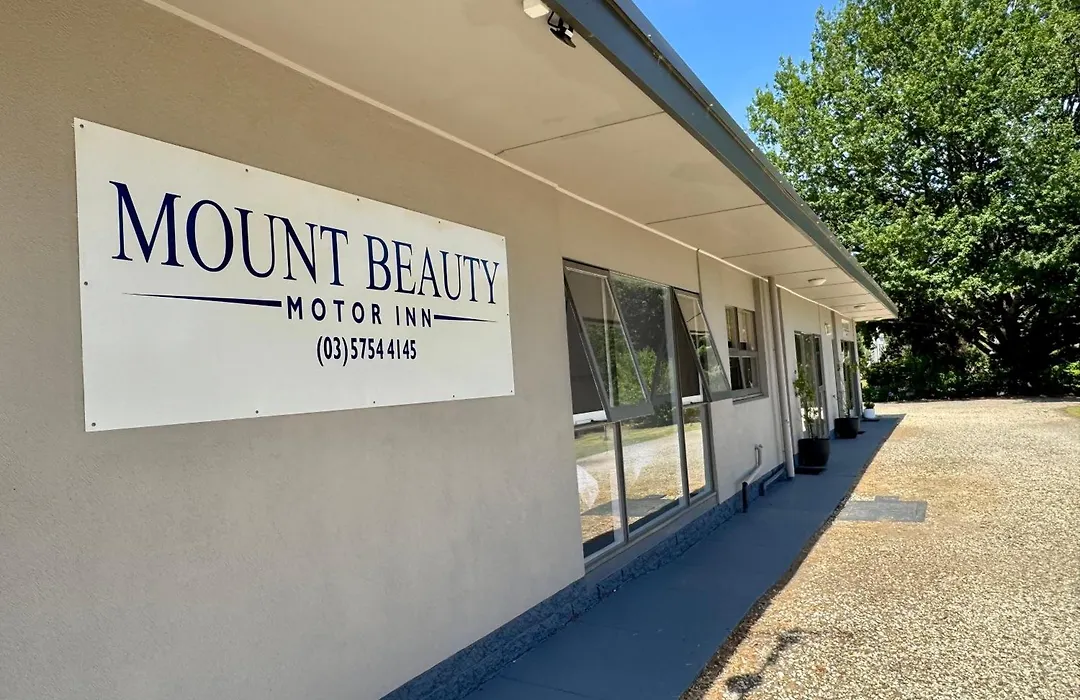 Mount Beauty Motor Inn-1