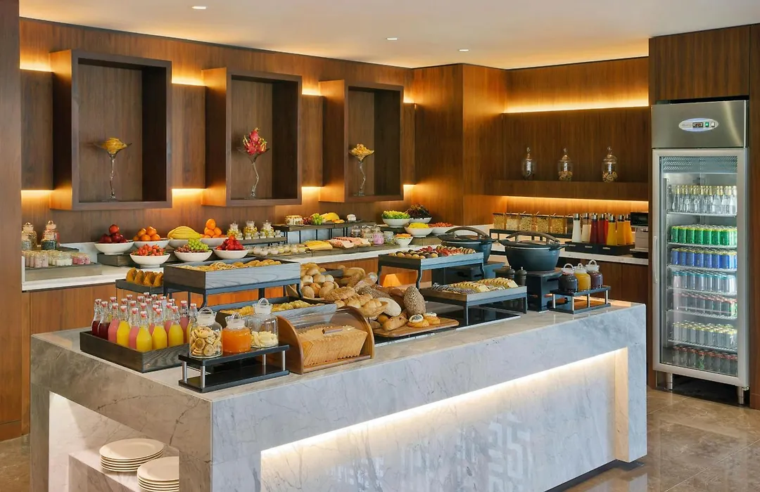 Jeddah Marriott Hotel Madinah Road-1