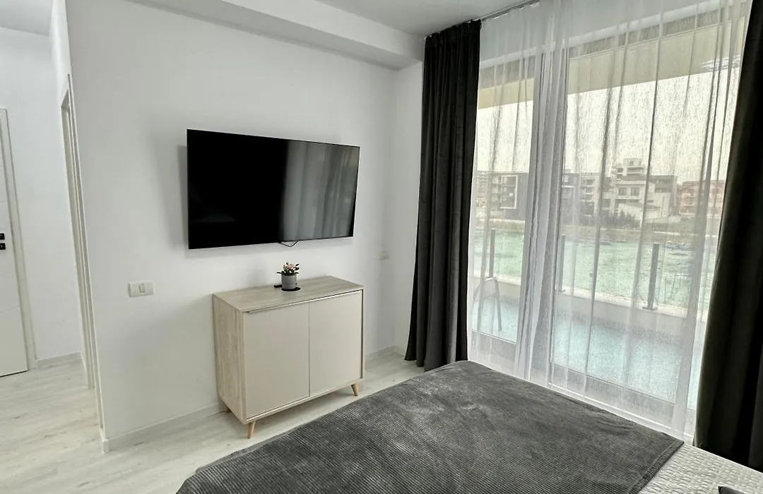 Aloha Mamaia Apartments-1