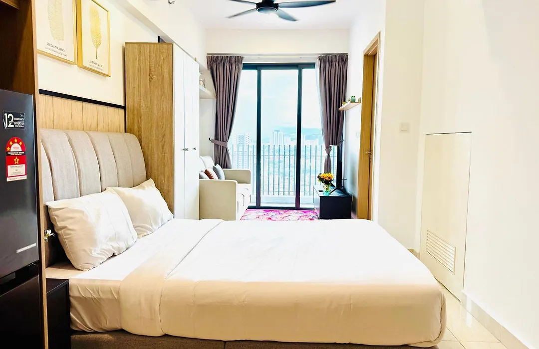 The Colony Klcc By Zenith Suites-1