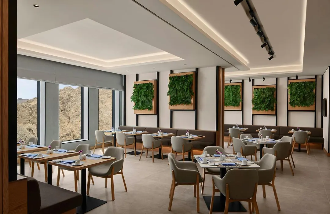 Courtyard By Marriott Makkah-1
