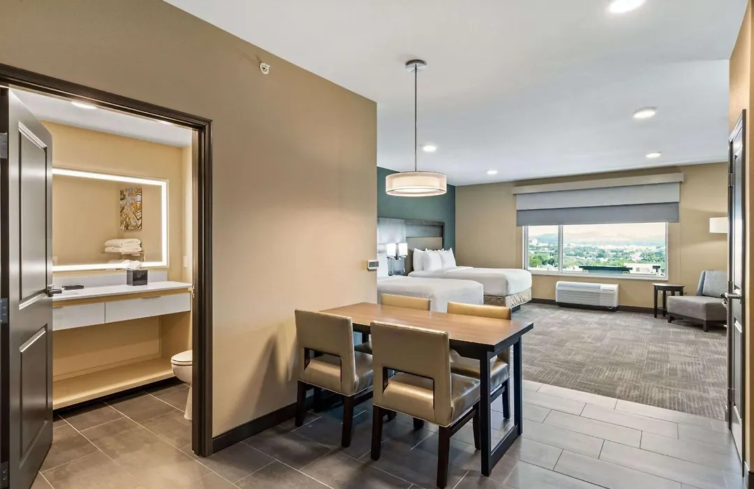 Best Western Plus Fillmore Inn & Suites-1