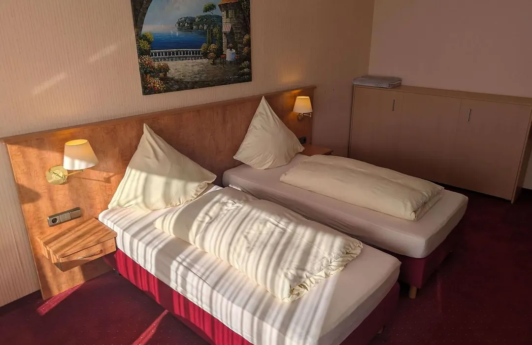 Stadthotel Augsburg-1