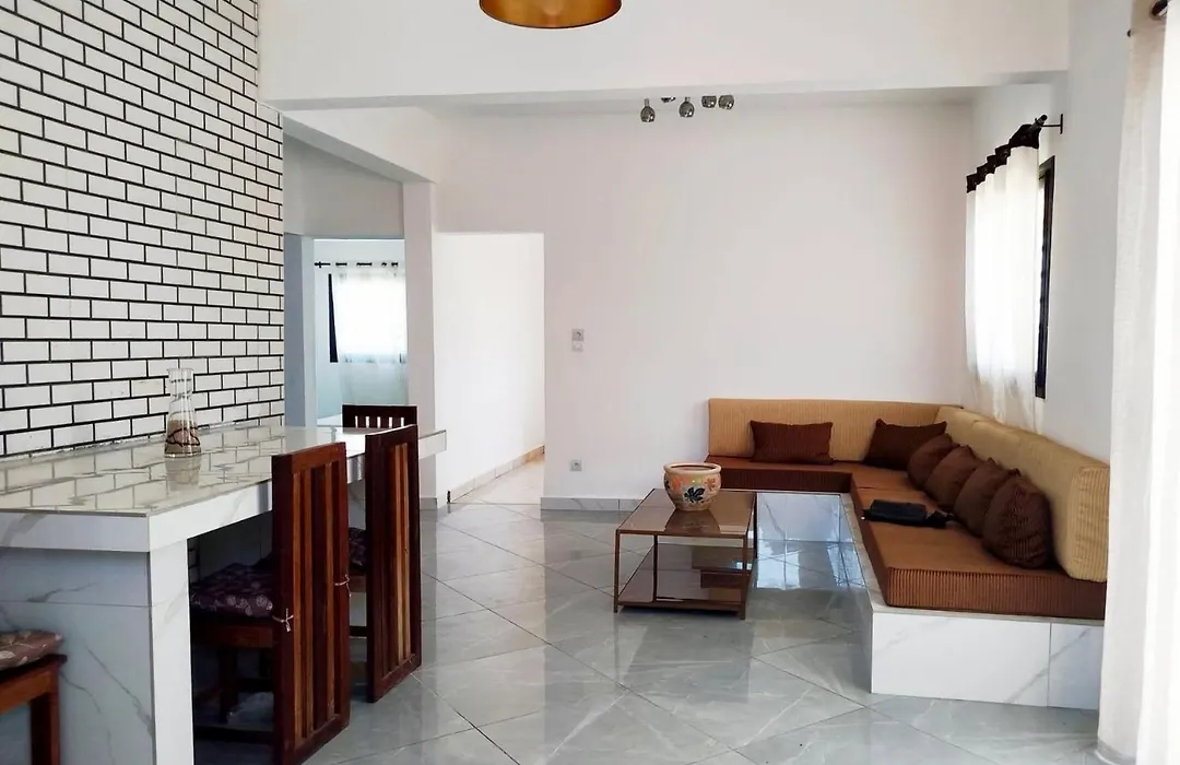 Residence Anjara Tanamakoa - Appartements Meubles A Tamatave Proche Centre Ville-1