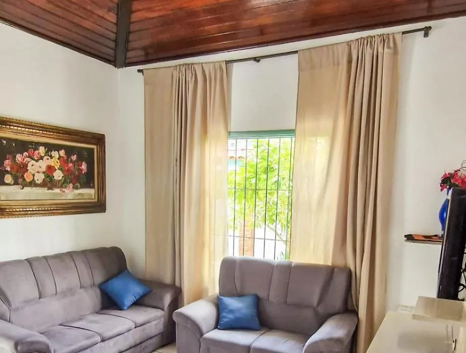 Casa Em Ubatuba, Bairro Tranquilo E Bem Localizado Ambiente Familiar-1