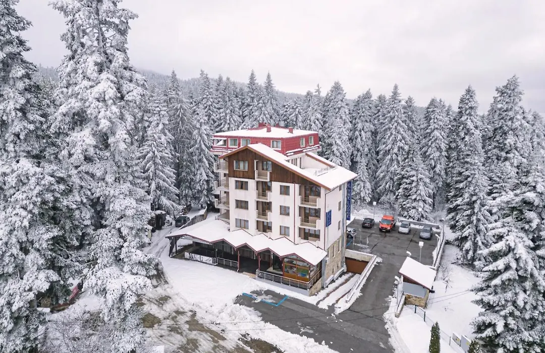 The Lodge Hotel-1