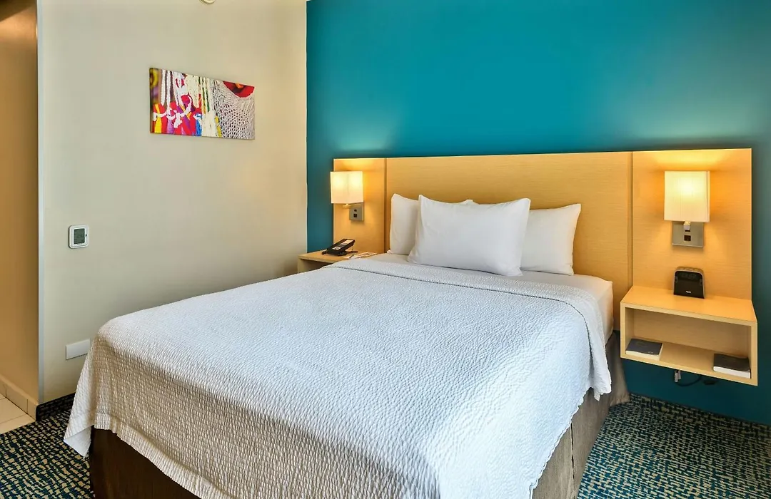 Fairfield By Marriott San Salvador-1