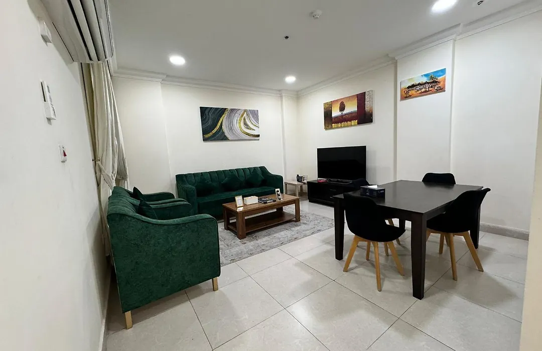 Chelsea Gardens Apartment-1