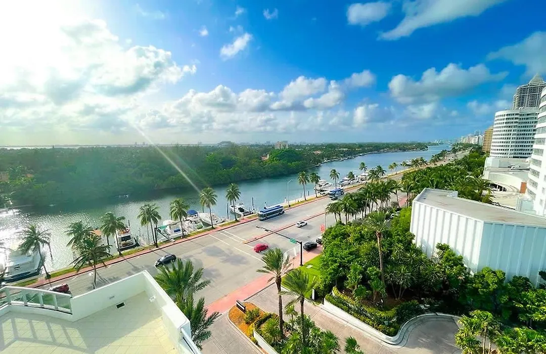 Fontainebleau Miami Beach Tresor Private Luxury Suites-1