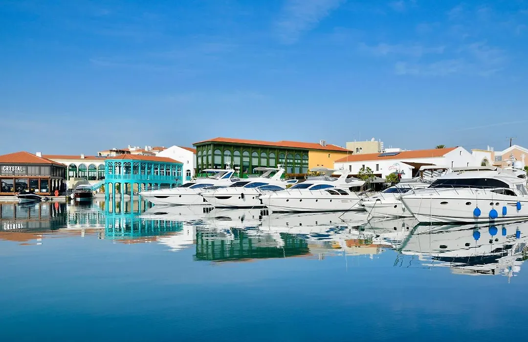 Deluxe Seafront - 2 Bed-1