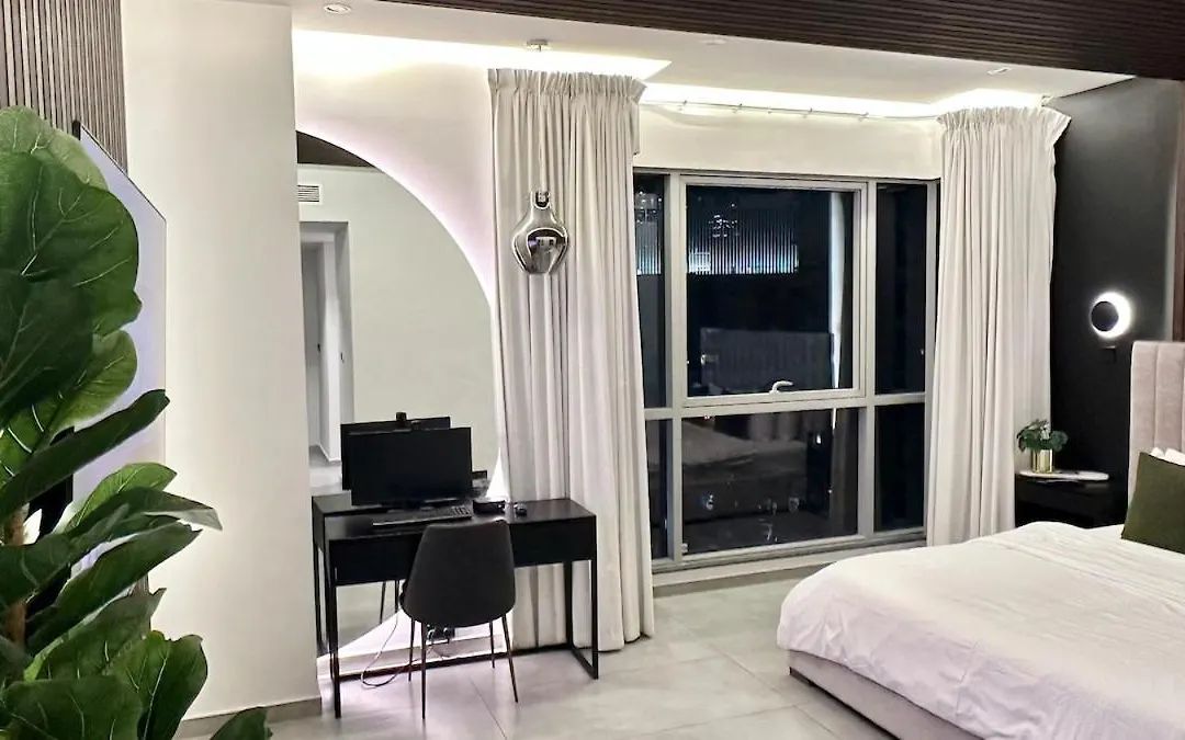 Ultimate 5Br Luxury I 2500 Sqf I Burj Inner Circle-1