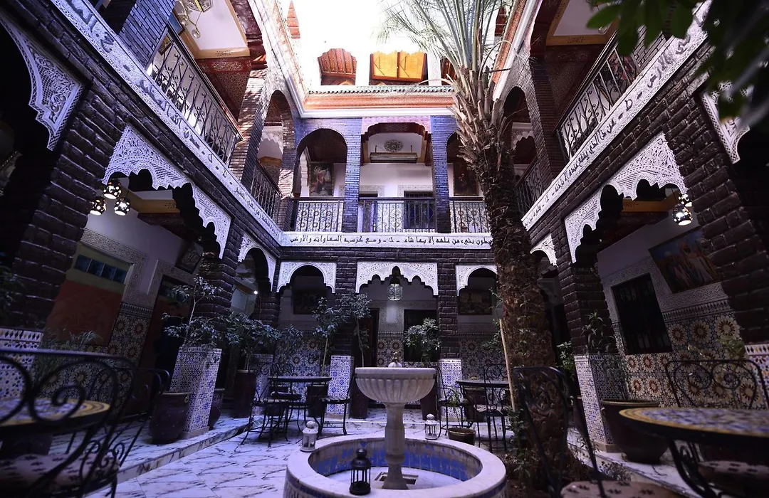 Hotel Riad Fantasia-1