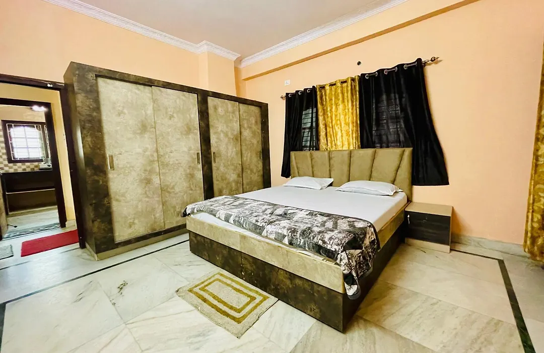 Prince Castle Service Apartments -4Bhk-1