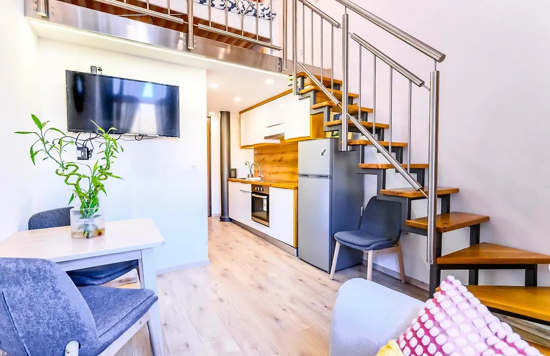 The Modern Loft-1