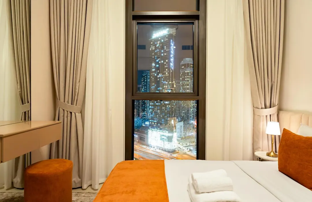 Modern 1Br In Downtown I Near Dubai Mall & Fountain-1