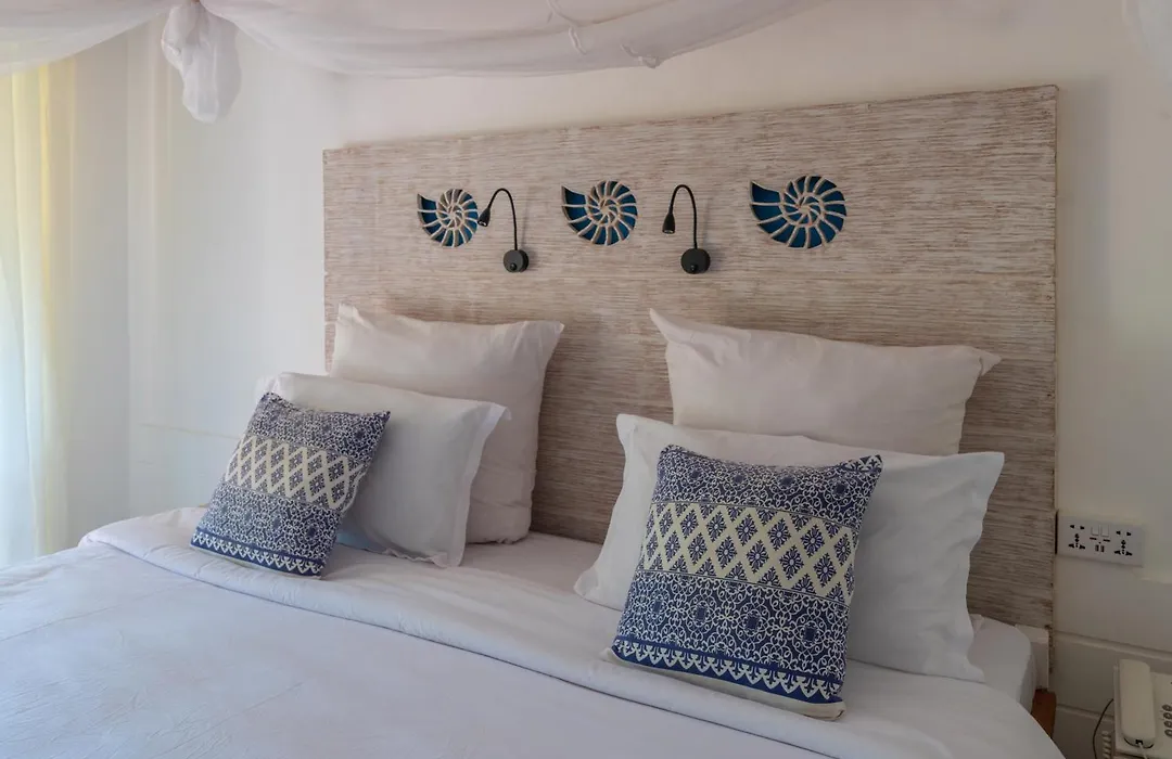 Bahari Beach Hotel-1