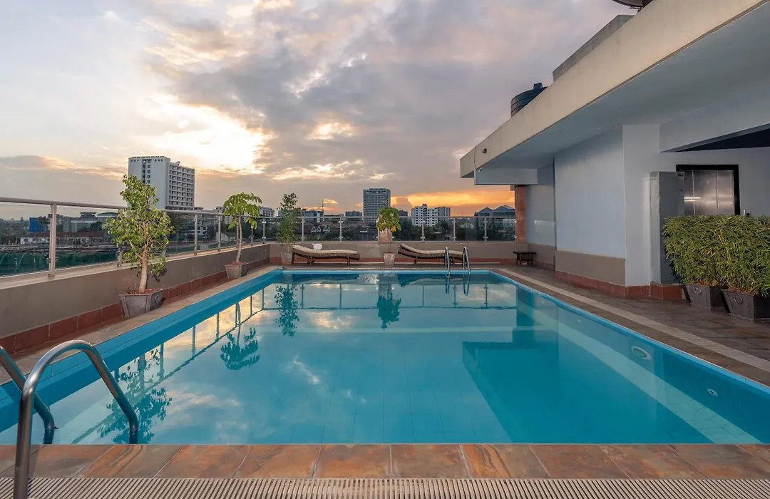 Highlands Suites Hotel Apartments-1
