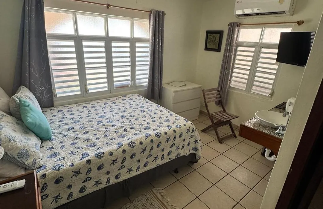 Villa Coral Guesthouse-1