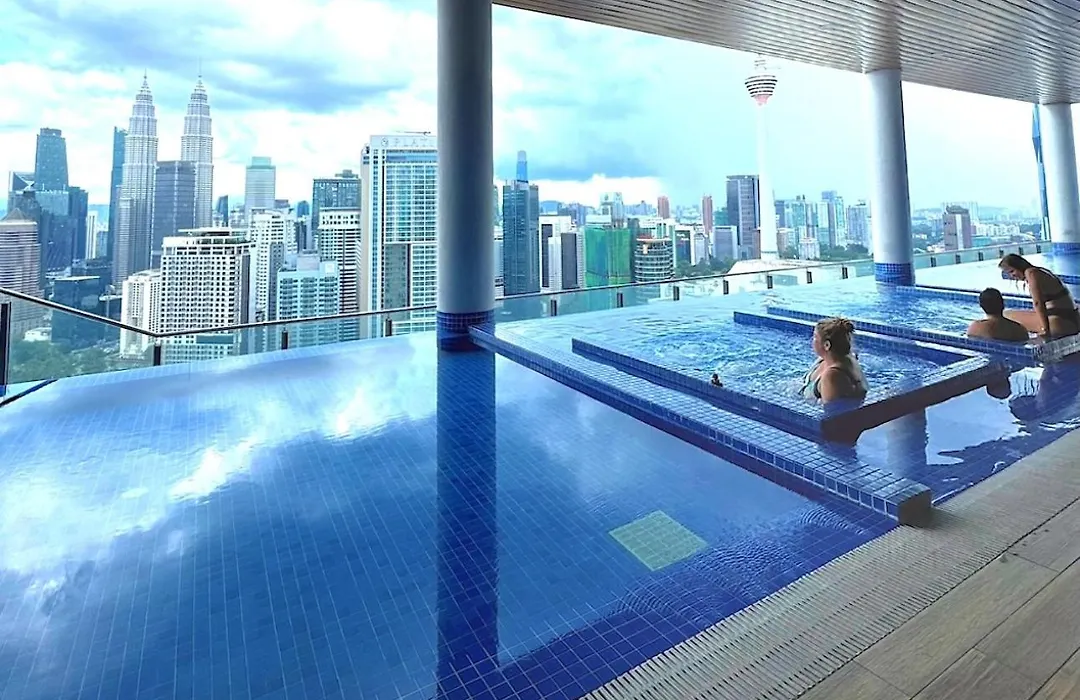 Infinitum Suites Klcc , Infinity Pool 360 View-1