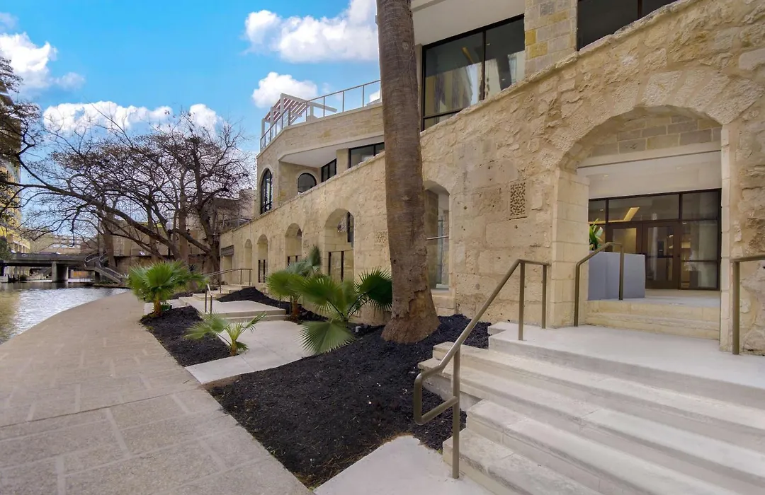 Hampton Inn & Suites On The San Antonio Riverwalk-1