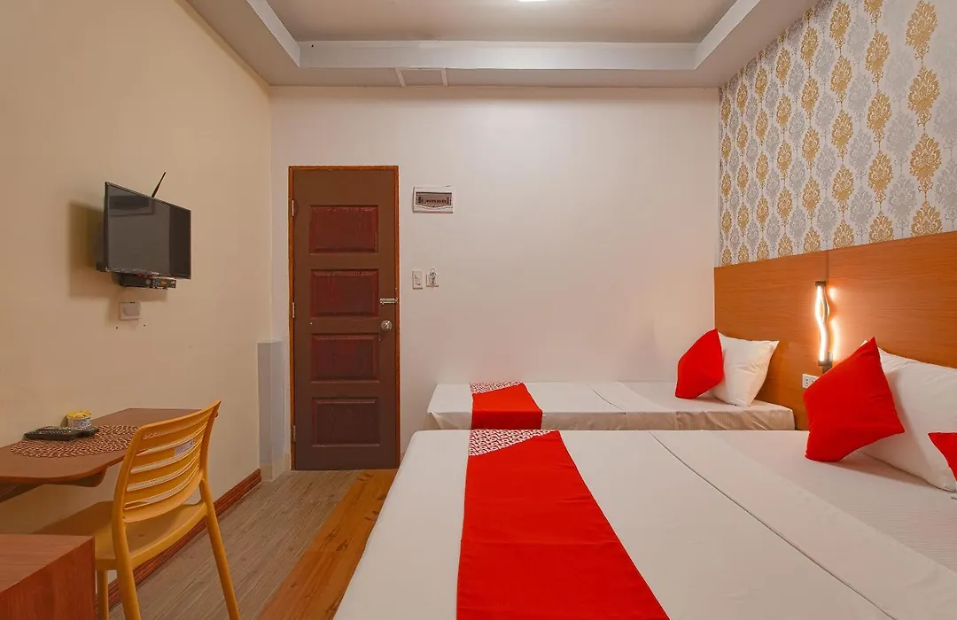 Oyo 685 K Fortune Apartelle-1
