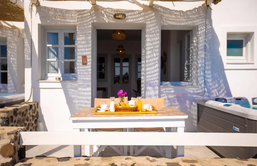 Phaos Santorini Suites-1