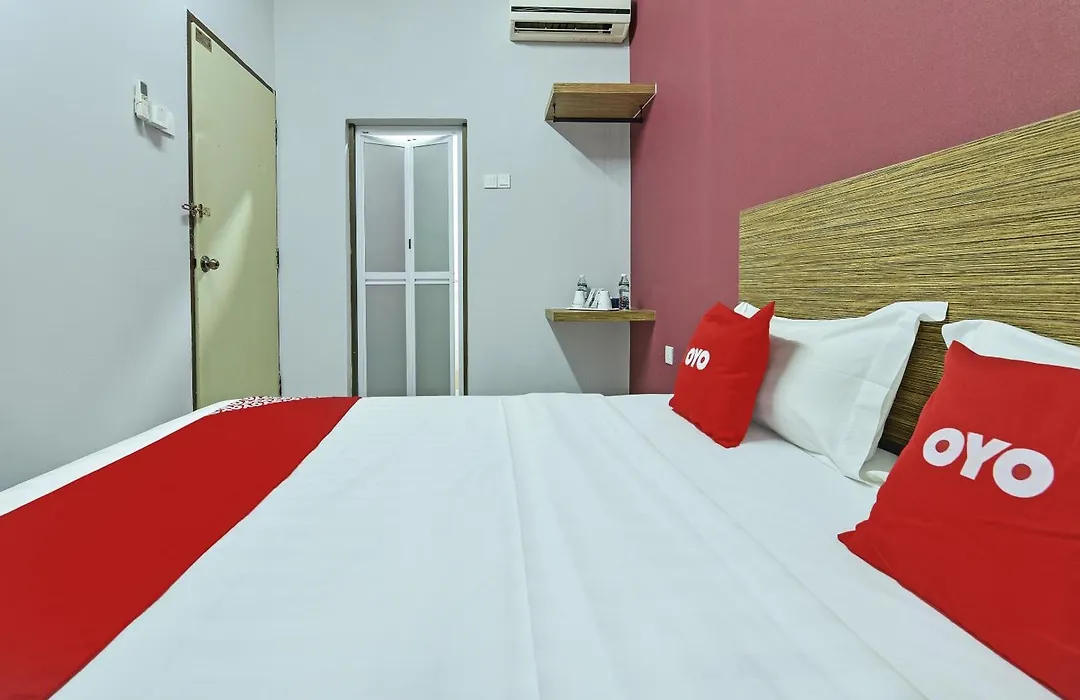 Hotel O Ezzyhome Johor Jaya-1