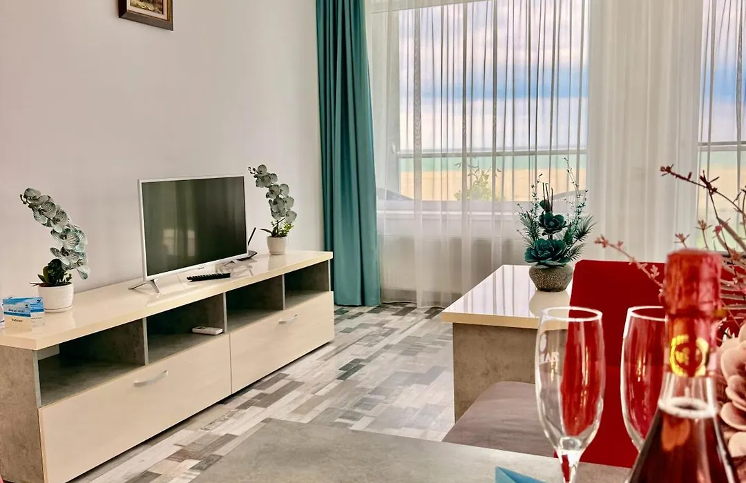 Aqua Vista Aruba Mamaia Apartament Vedere Frontala La Mare - Parcare Privata-1