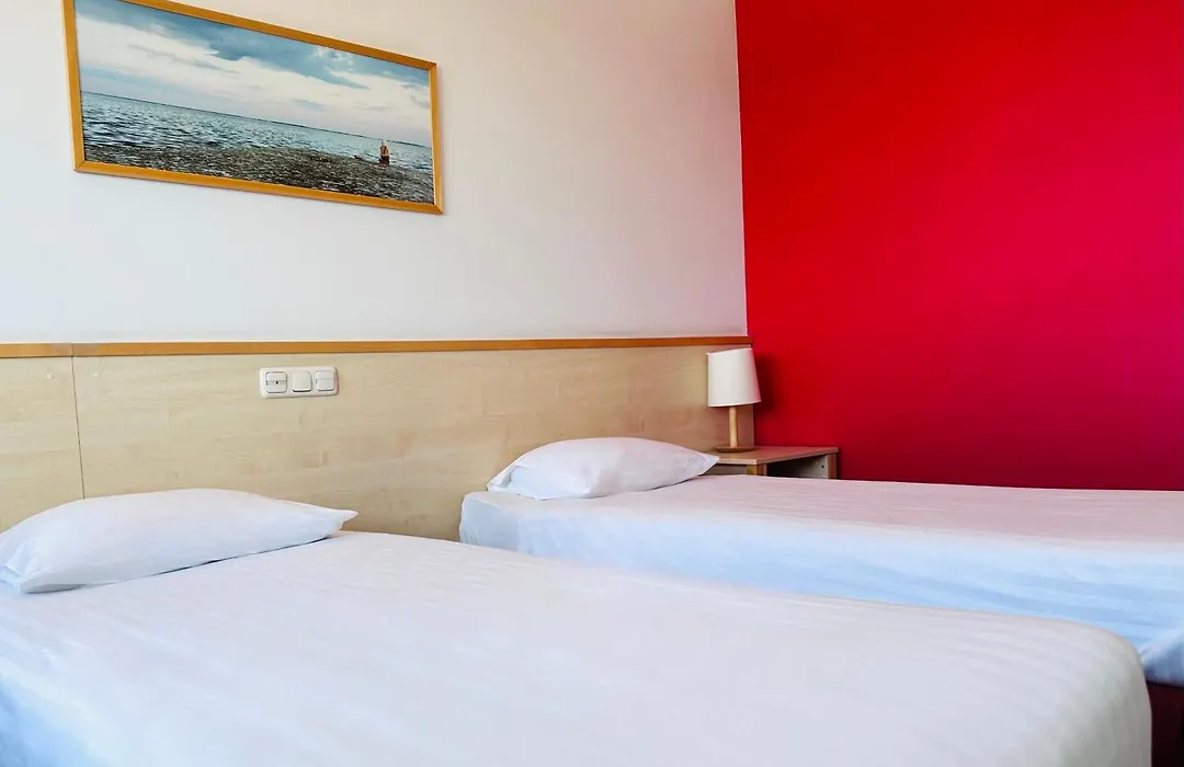 Green Park Hotel Klaipeda-1