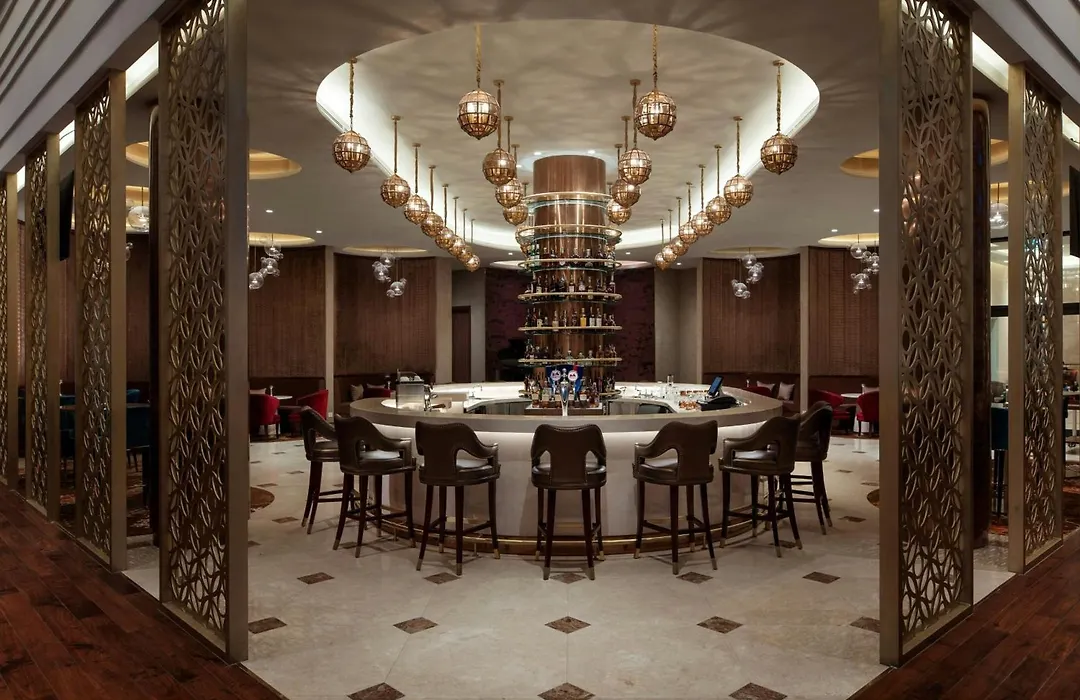 Sheraton Grand Danang Beach Resort & Spa-1
