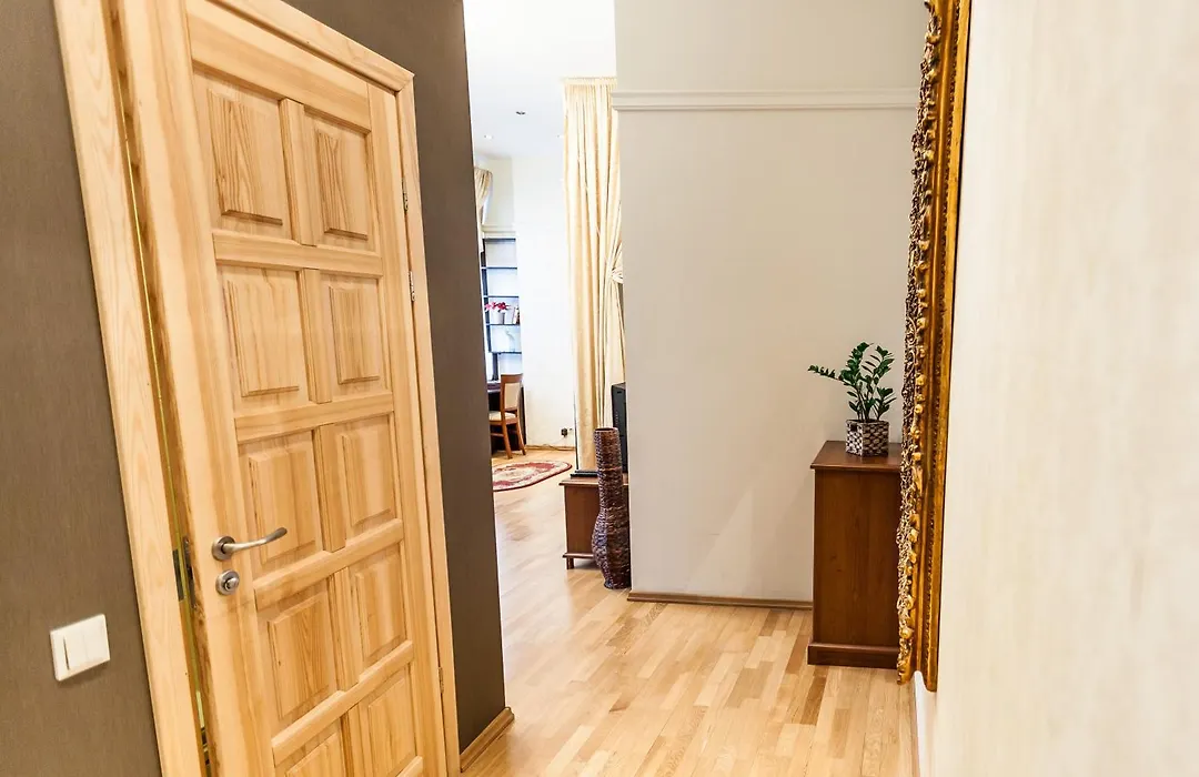 Central Apartments 1 X Free Parking X Self Check In-1