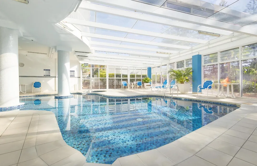 Burleigh Surf Apartments-1