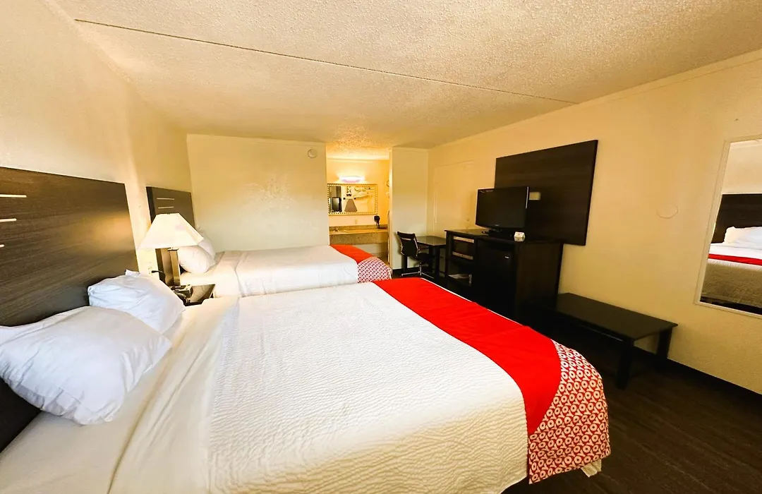 Oyo Hotel San Antonio Lackland Afb Seaworld Hwy 90 W-1