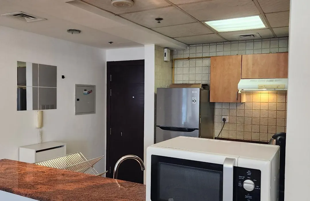 Marina Nest - Spacious One Bed Apt With A View In Marina, Walking Distance From Jbr, Metro & Tram!-1