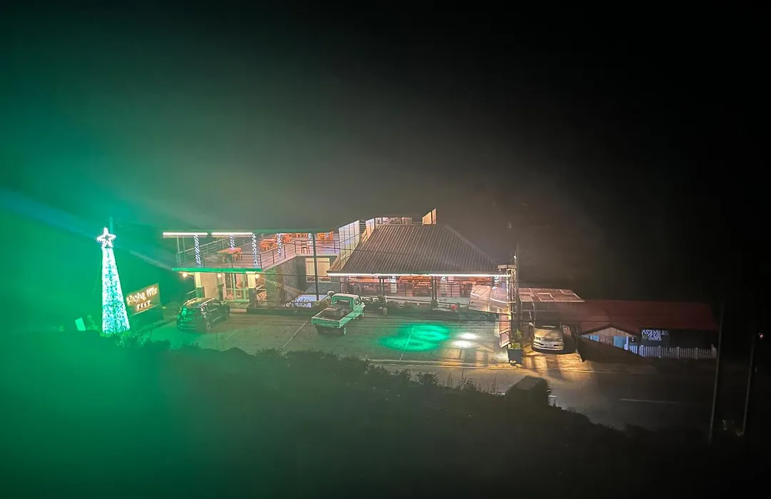 Singing Hills Hotel-1