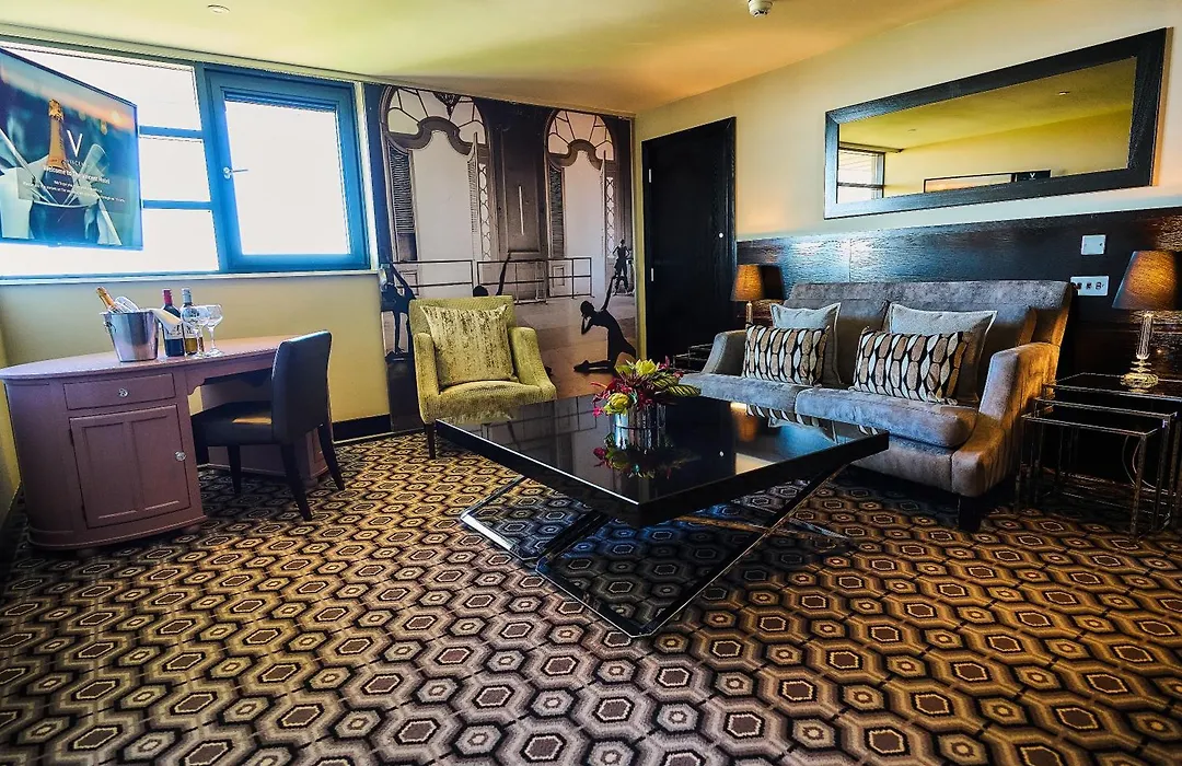 The Vincent Hotel-1