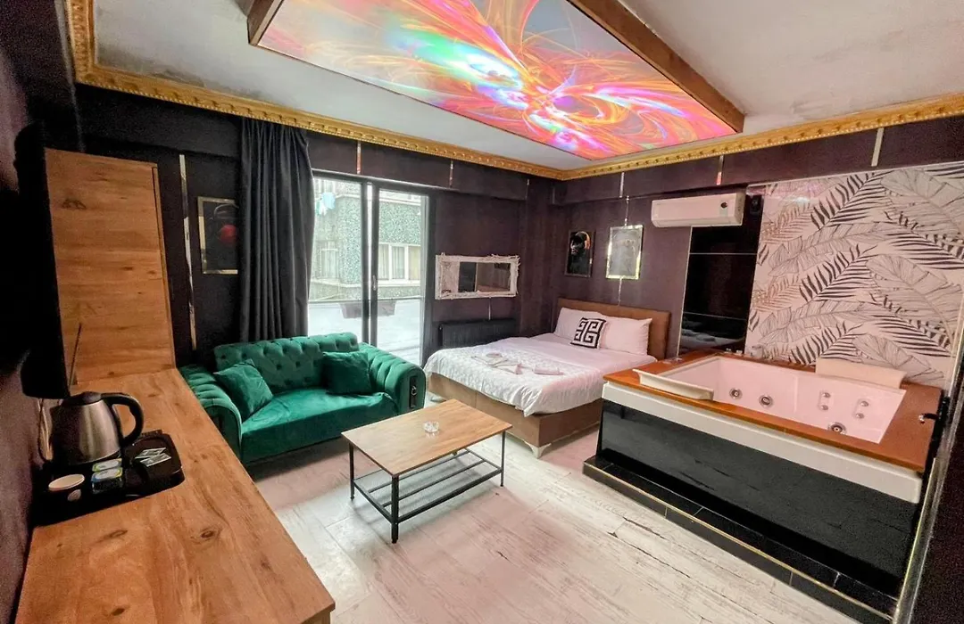 Royal Suite Hotel-1
