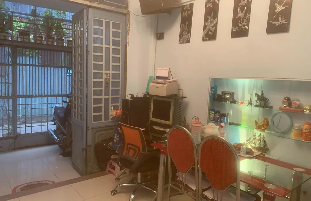 Private Room-Low Price- Suburban, 3D At Least, Request To Stay-1