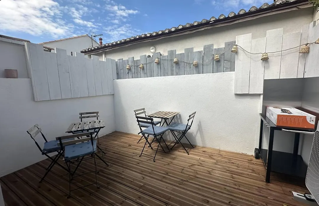 Superbe Rdc Terrasse Centre Ville Clim Wifi-1